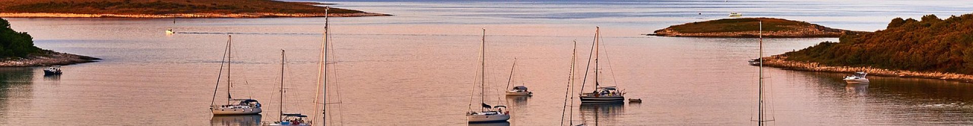 blog page cover image used boats for sale in UK